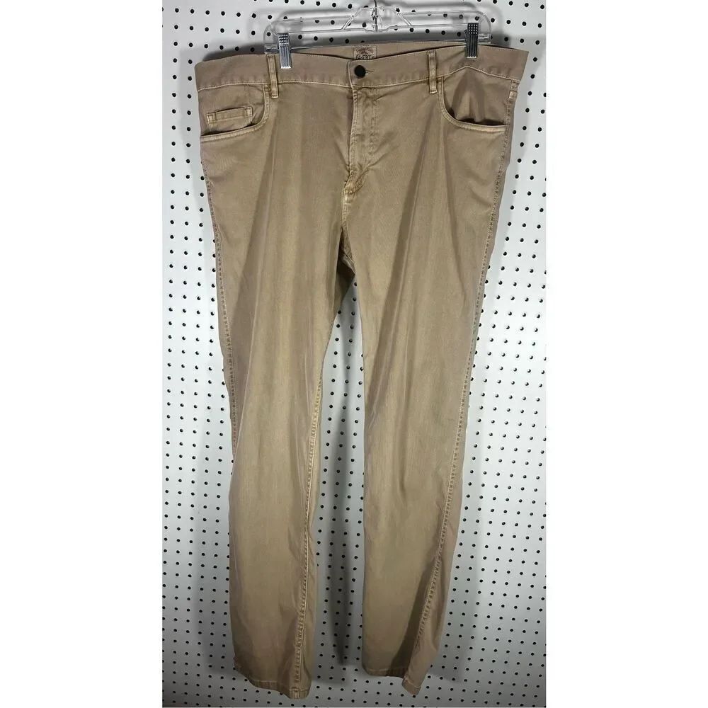 Faherty 5 pocket khaki jeans